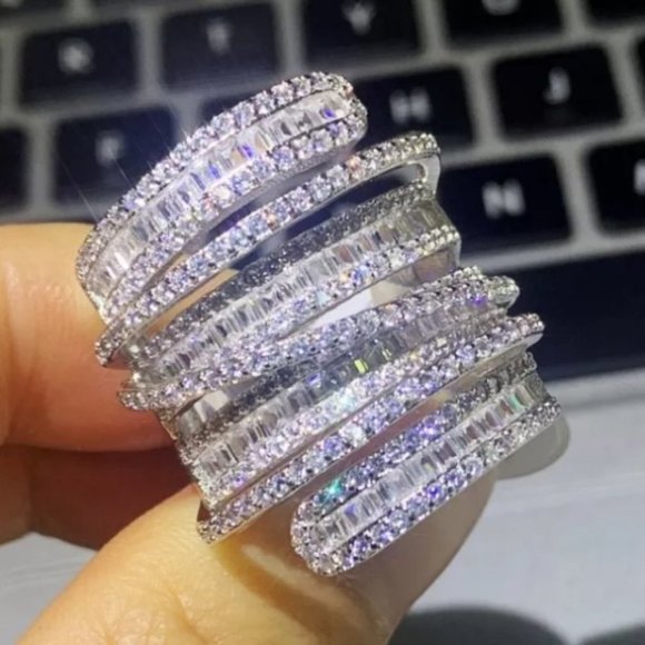 beautiful sterling silver Diamond Ring - Picture 6 of 6